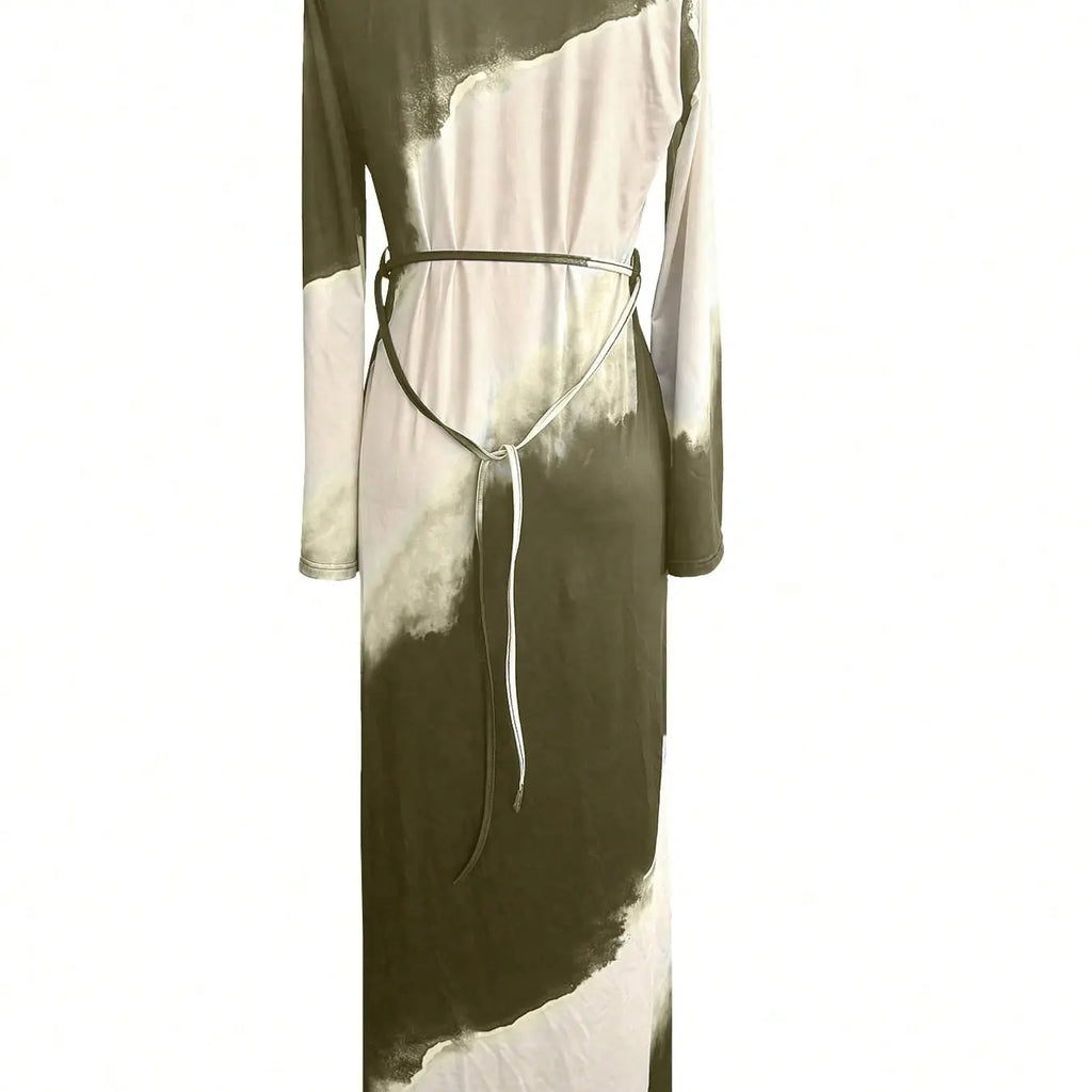 Muslim Women's Elegant Printed Maxi Dress - Modest Casual Slim-Fit Long Sleeve Design for All Seasons and Comfortable Daily Wear